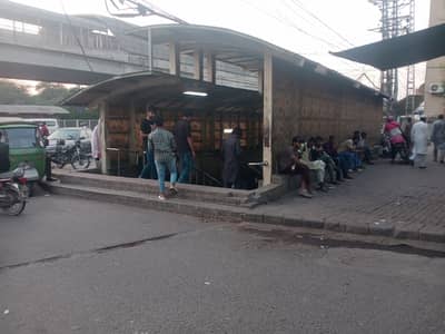 Seprate Single Room Available For Rent For Bachelors/ Office Etc