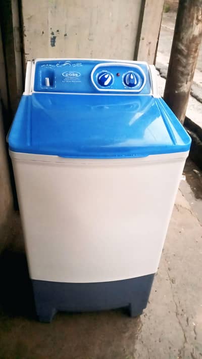 Boss Semi Automatic Washing Machine (Crystal Wash) – 10/10 Condition