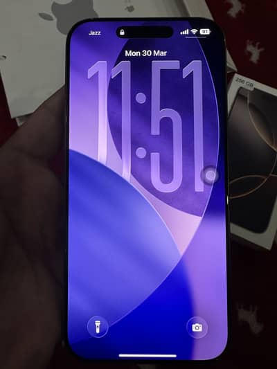 iPhone 16 pro max, Desert Titanium, 256gb.