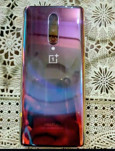 ONE PLUS 8 8/128