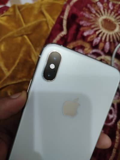 Iphone xs max factory unlock non pta 64gb