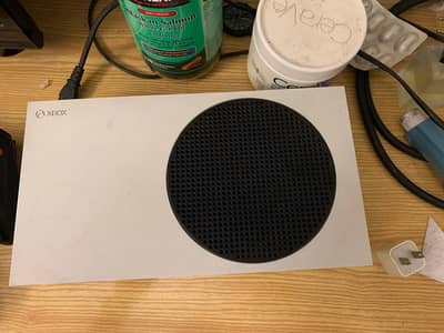 Xbox Series S 500GB – Excellent Condition with Box