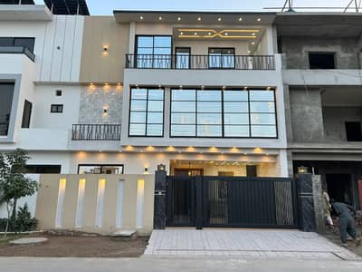 Buch Villas manik block 7.50 marla trepal story brand new luxury house available for rent