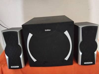 Power woofer speaker system