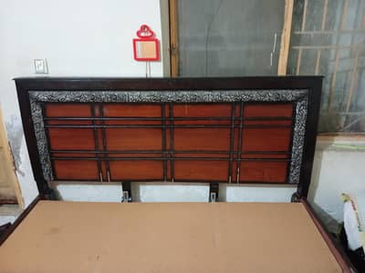 king size bed with new mattress