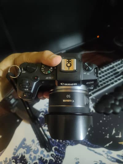 Canon RP with 50mm 1.8