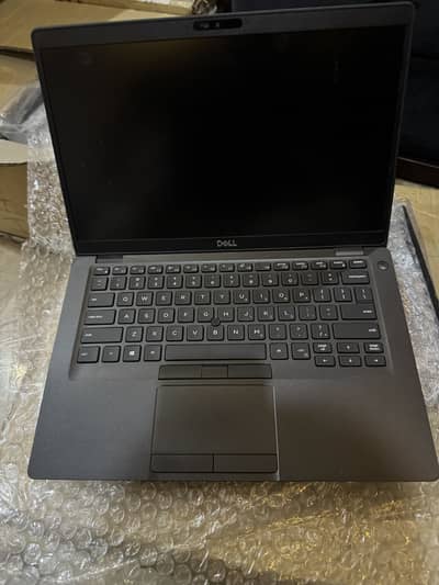 Dell Lattitude  5400 core i5  8th gen 8Gb Ram 256gb Ssd  NVME