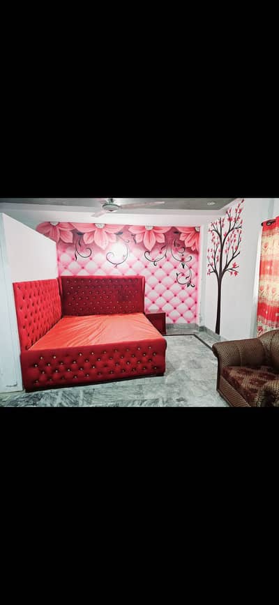 Rental room for females only