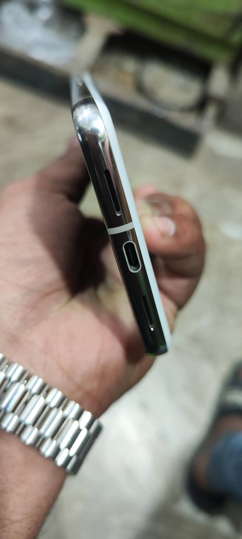 Google pixel 8 pro 4