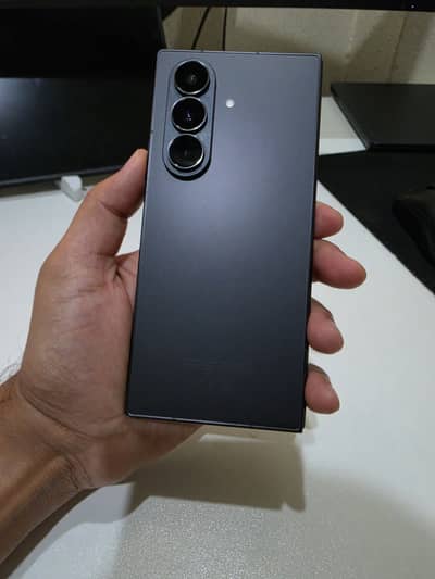 Samsung Fold 7 512GB - PTA Approved