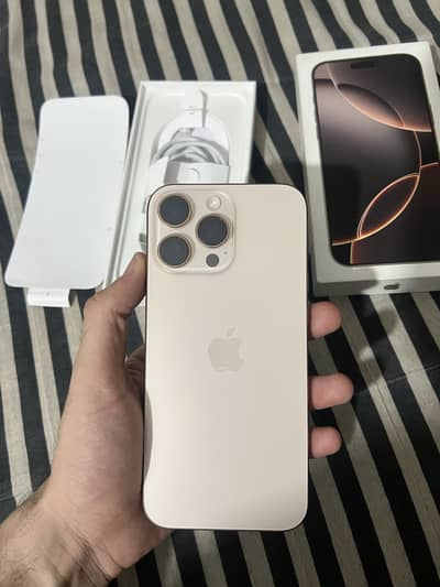 Apple iPhone 16 Pro Max