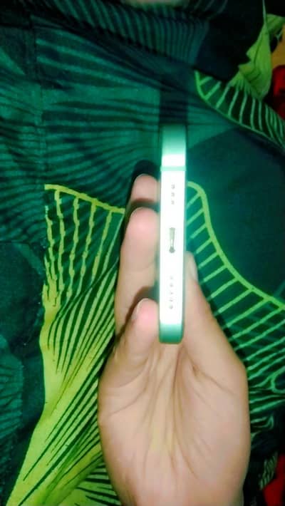 i phone 12 pta approved green clr condition 10/10 demand 93k
