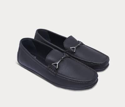 borjan shows new just  black color pure lather 43 size