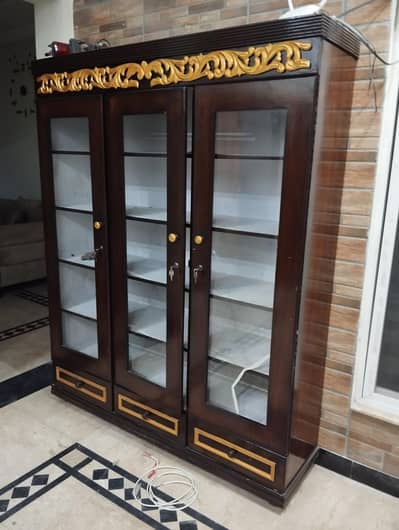 Showcase Almirah (Rack/Almari)