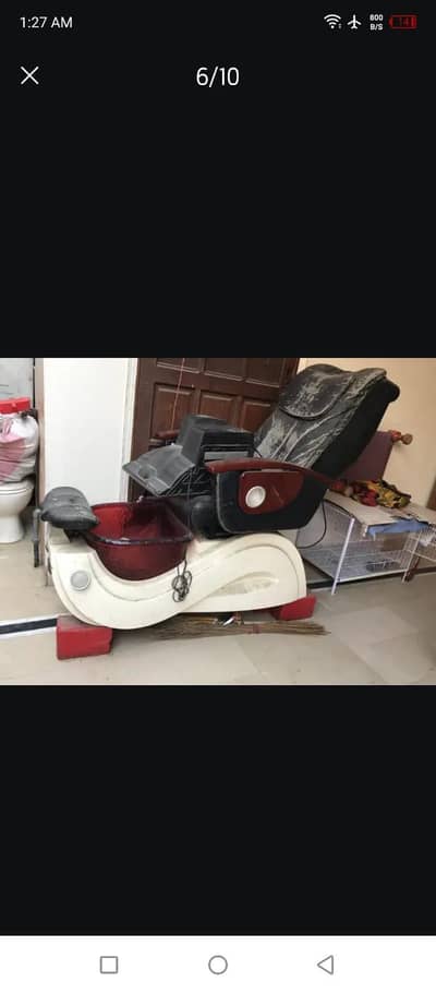 saloon ka Saman sale Hy picture main sb laga hy