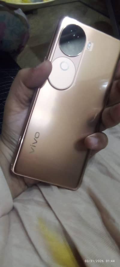 Vivo v40e Royal bronze color for sale