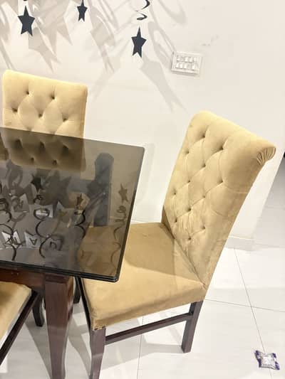 6 chairs dining table