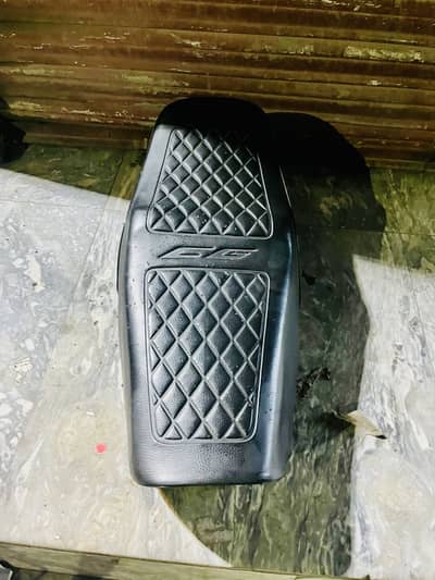 2021 Model 125 Seat original Used seat Rabta number 03254302894