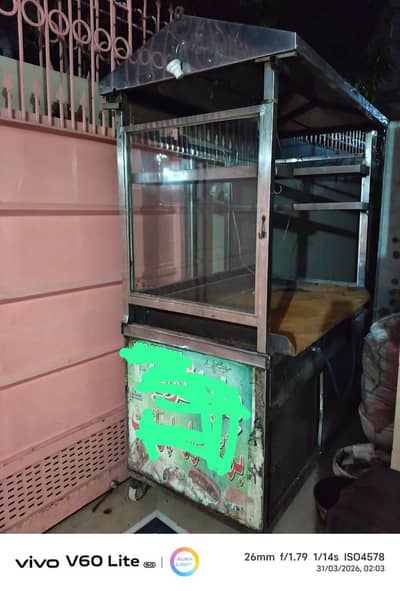 counter shawarma burger 5ft bohat acha steel laga Hy hd plate b lagi h