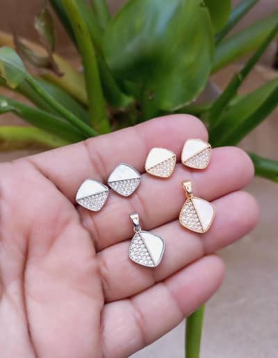 Earring Marbel Set Zarqoona