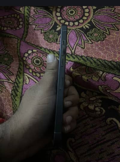 Iphone 12 pro max factory unlock 128 gb