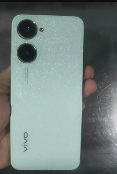 vivo Y 03