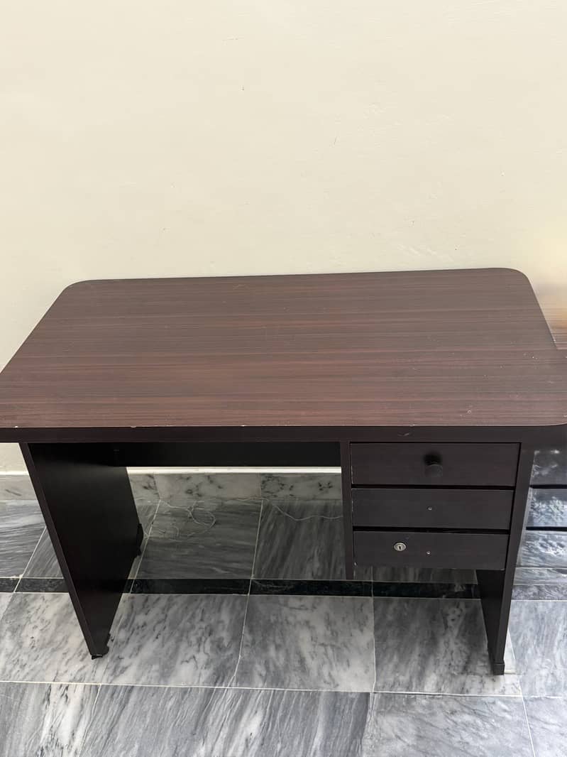 study table and chair 2