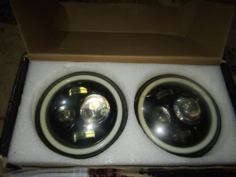 Universal headlight 3