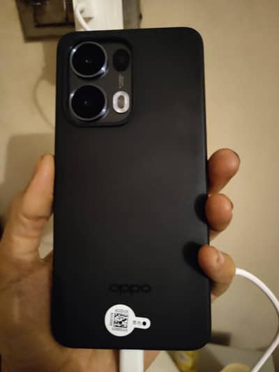 Oppo Reno 13 Pro 12/512 under warranty