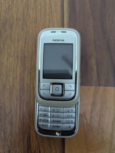 Nokia 6111, Genuine