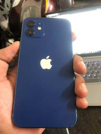 Apple iPhone 12