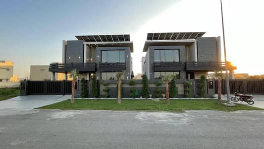 2-KANAL DUPILEX 2 HOUSES ELEGANT AND BRAND NEW SUPER HOT LOCATED BUNGALOWS IS AVAILABLE IN THE BEST BLOCK OF DHA LAHORE.