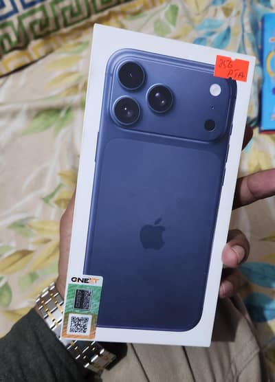 Iphone 17 Pro Max Box Pack