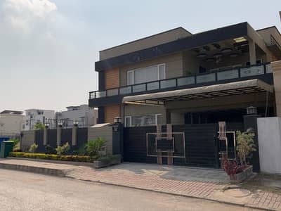 Luxury House Is Available For Sale In Bahria Town Phase 8