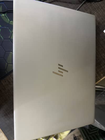 i5 8th gen touch screen