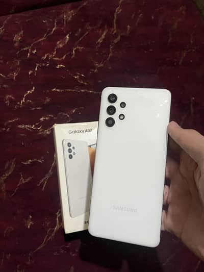 Samsung a32 6/128gb with box