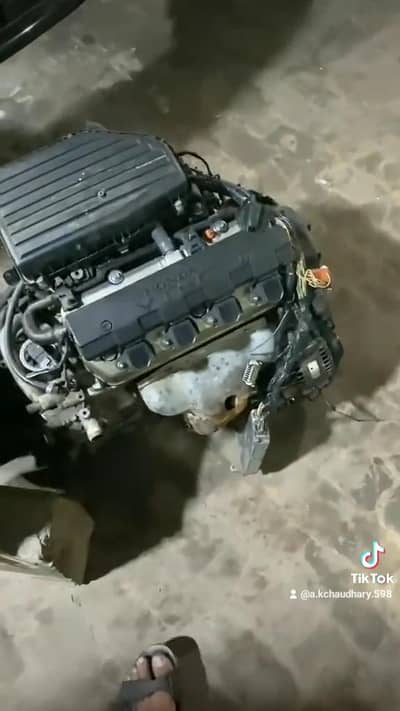 Honda D17 A engine with complete setup