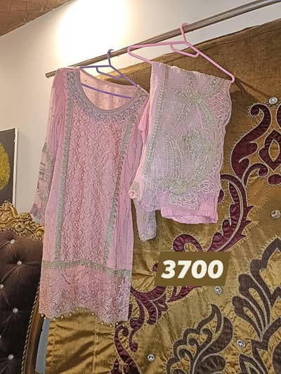 once used preloved dresses available in very reasonable prices