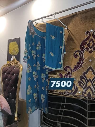 Beautiful luxury dresses for sale in reasonable prices