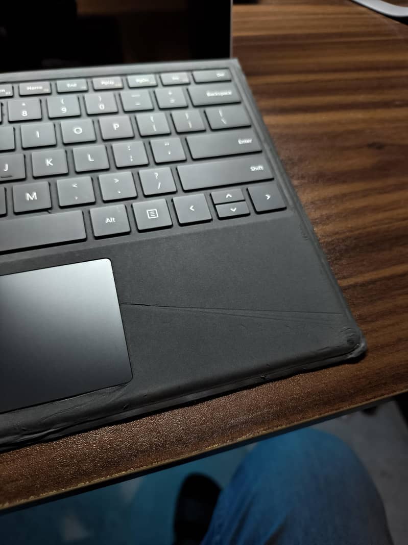 Microsoft Surface Pro 7+ 1