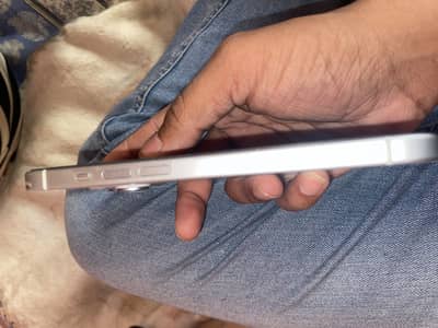 iPhone 15 with box10/10 seald