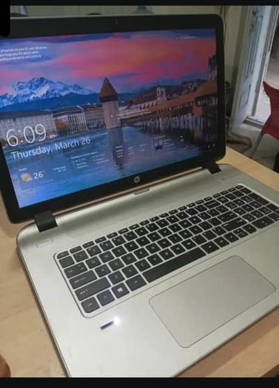 HP envy notebook 17  used but new