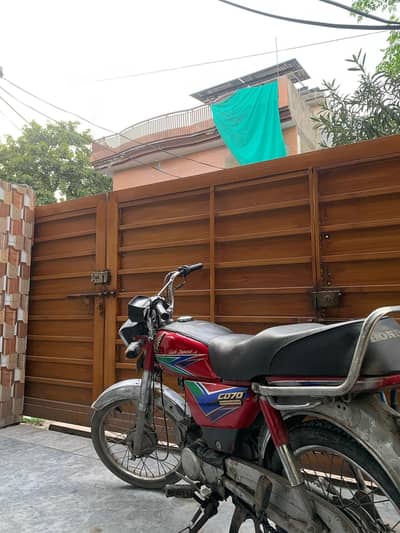 Honda CD 70 2013 Engine new tyar hona hai