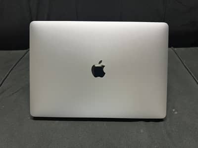 MacBook Air M1 16/256 GB