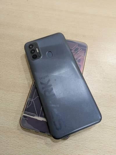 Tecno spark 7| 4/64