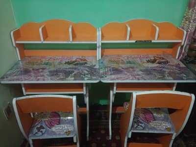 Baby chair+wariting Table  03214340457  Shahid