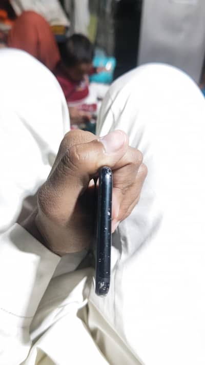 mobile chalne mein All ok hanon pta ha  4/64 exchange possible