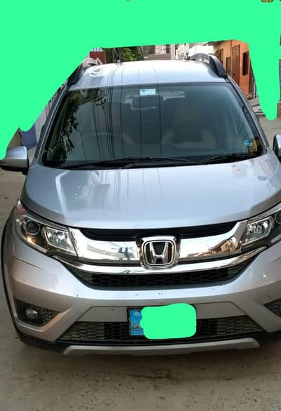 Honda BR-V 2019 model Islamabad number available for sale