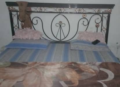 Iron bed