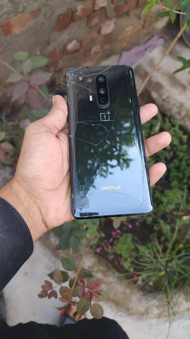 one plus 8 pro 0
